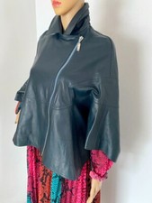 Escada Luxus Poncho Capes