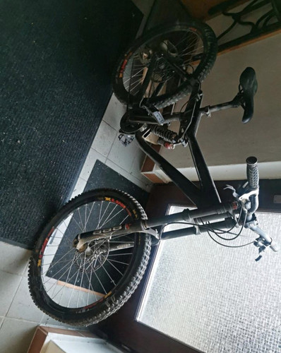 Kona stinky downhill bike - downhill,
