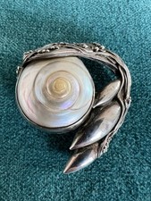 Art Deco Silber Brosche ca. 1900 mit Muschel