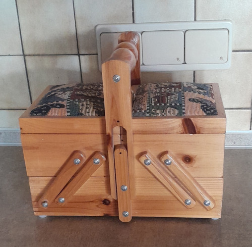 Holz nähkasten ausklappbar - holz,