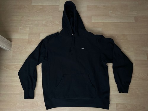 Supreme small box - supreme,