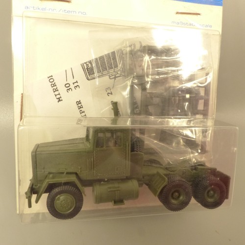 Trident 90051 lkw m915 - 1:87,