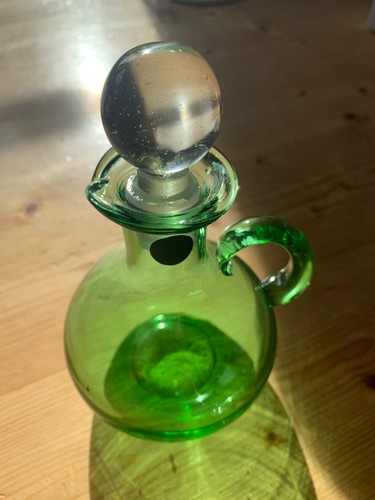 Glaskaraffe mit stöpsel von