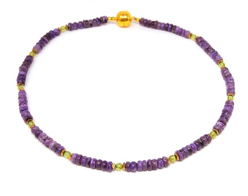 Edelsteinkette aus