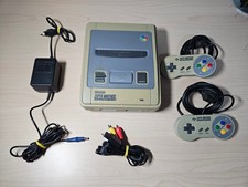 SNES Super Nintendo Konsole mit 2 Controllern