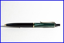 PELIKAN Kugelschreiber K200 Serie in Grün marmoriert, Schwarz & Gold