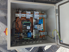  Glocken Steuer-Gehäuse für 2 elektronische Läutemaschimem Kirche Turmuhra