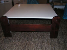 Couchtisch aus den 70/80er Jahren mit RESOPAL-Platte 70 x 70 cm, ca. 30 cm hoch