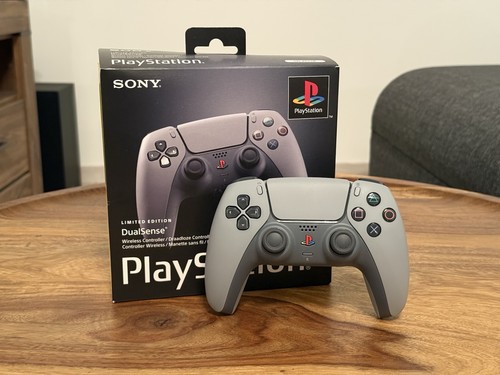 Playstation 30th - 5,