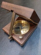 Compass mit Sonnenuhr um 1920