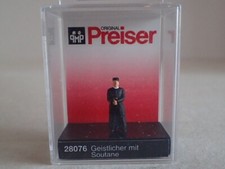 Preiser Geistlicher mit