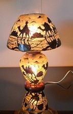 Handgemachte orientalische Kamelhaut Lampe