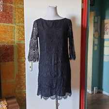 Schwarzes Spitze Partykleid