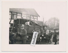 Foto Wehrmacht LKW Feldküche, Gulaschkanone, Soldaten 2.WK (4198a)