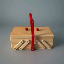 Goki Freischwinger Nähkasten