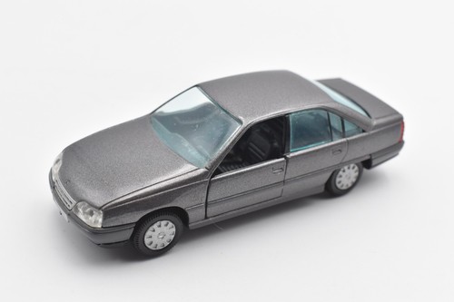 Gama opel omega türig grau - omega,