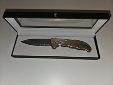 Victorinox Damast 2020 Schweizer Taschenmesser