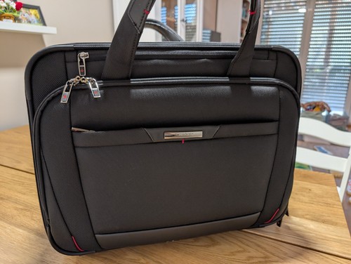 Samsonite pro dlx - dlx, rolling