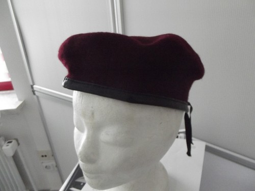 Bundeswehr barett original - ^,