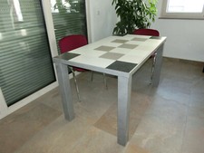 Tisch exclusives Design aus