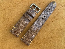 Sandfarbenes uhrenarmband aus - sandfarbenes,
