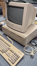 Commodore Amiga 2000 Computer