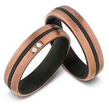 Paar Eheringe Verlobungsringe