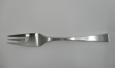 TOWLE  STAINLESS FRENCH JETTE