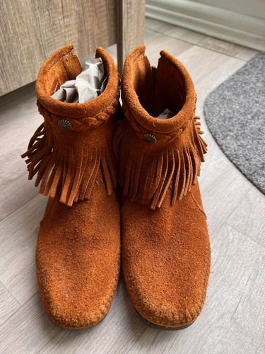 Minnetonka fransen boots - minnetonka,