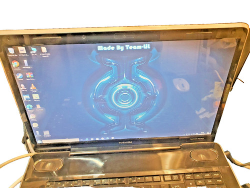 Toshiba satellite - 18.4,