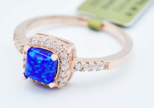 Echter blauer opal - 0,53, kt