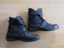 Gepflegt Leder-Motorradstiefel