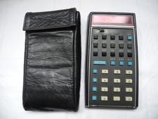 Hewlett Packard 35 Taschenrechner Kalkulator Tasche OHNE AKKU NETZTEIL BASTLER