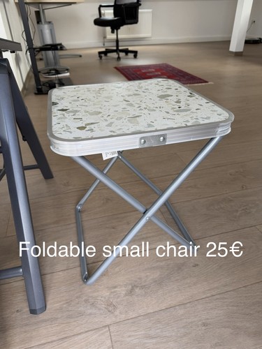 Klappbarer beistelltisch - klappbarer,