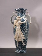 rh1/14  Jugendstil Vase mit Frauenfigur  Royal Dux Czechoslovakia ~ 1900