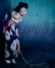 Nobuyoshi Araki Autogramm auf Foto 67 Shooting Back Serie