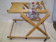 Alter Kinderstuhl antik, Holz