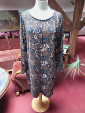 leichtes molliges Kleid, locker sitzend in Gr. M/L in braun Tönen