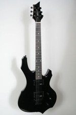 Minerva-BK, E-Gitarre, Korpus