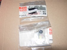 YAMAHA 4NX-1490J  VERGASER, NADEL SET (2x)  TDM850 TRX850 '96-98