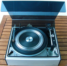 Wega 3420 mit Dual 1219