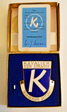 Kavalier der Straße, Glas