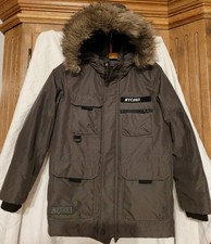 Winterjacke für Kinder von NYC BRKLN Series grün Gr. 134 sehr gut erhalten