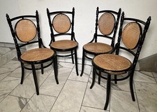 Ein set 4 Thonet / J&J Kohn