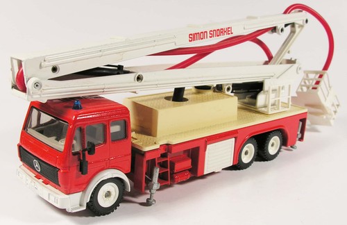 Siku 3720 mercedes benz feuer - mercedes-benz,