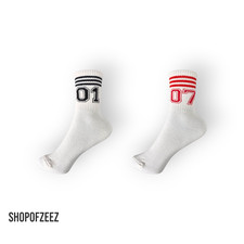 Weißer Sportsocken mit schwarzen Streifen & ‚01 - 07 - Retro Sport Style