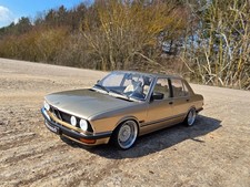 1:18 BMW 528i E28 Tiefer