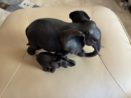 Elefant mit jungtier schöne - mit,
