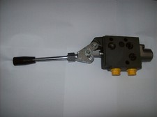 Hydraulik Steuergerät  für