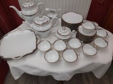 Vintage Hutschenreuther Hohenberg Porzellanservice 12 Personen